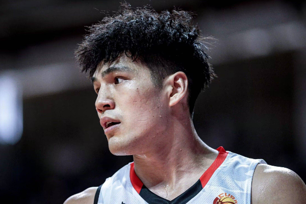 陳國(guó)豪低迷遭遇新秀阻擊！北控客場(chǎng)終結(jié)四連敗