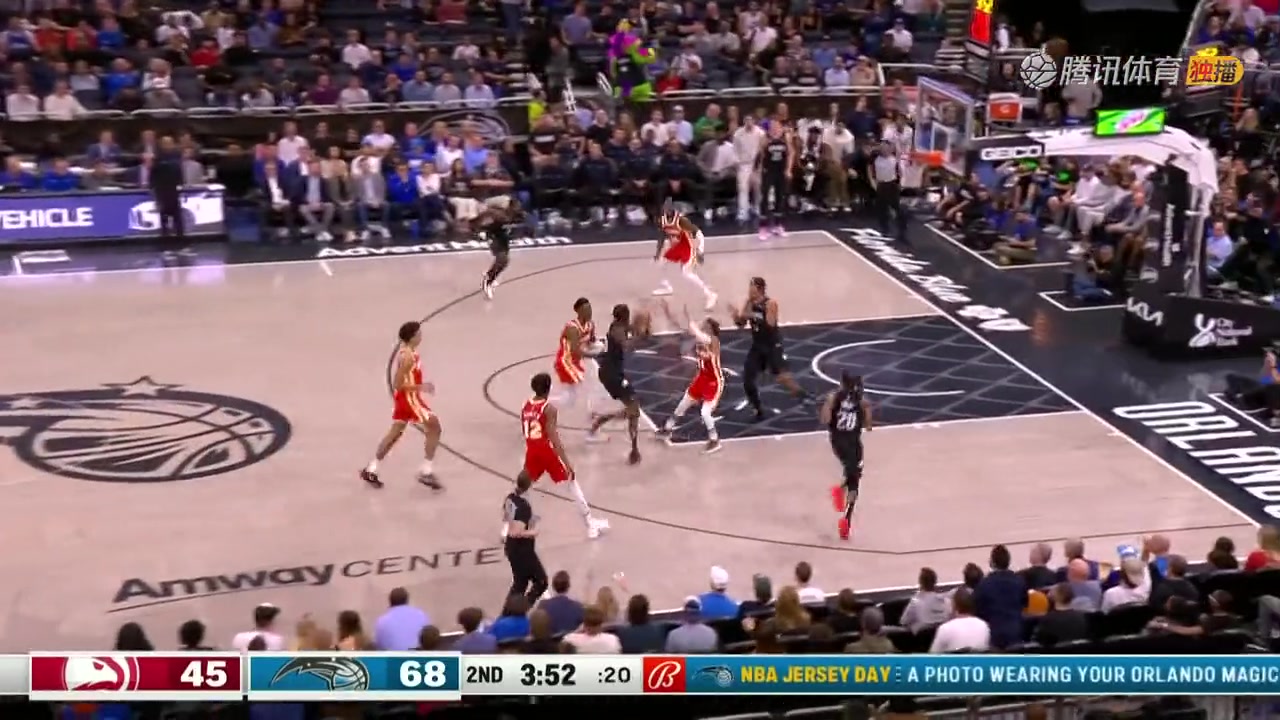 比文班亞馬如何？波爾-波爾持球一條龍反擊轉(zhuǎn)身過人暴扣