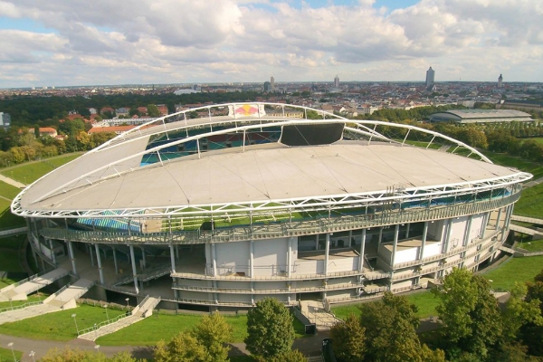 萊比錫紅牛的主場在哪里？